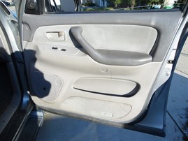 2005 TOYOTA SEQUOIA SR5 SILVER 4.7 AT 4WD Z19897
